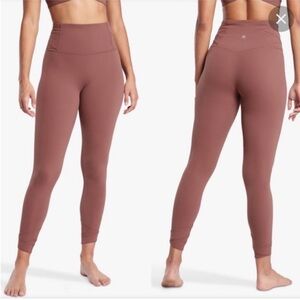 Athleta elation pirouette 7/8 tight - detailed waistline and ankle - Size S